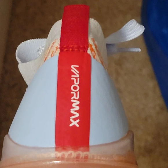 Nike Air VaporMax Flyknit 3 Blue Orange Wmns Sz 8 #AJ6910 400 New Condition - Picture 7 of 10